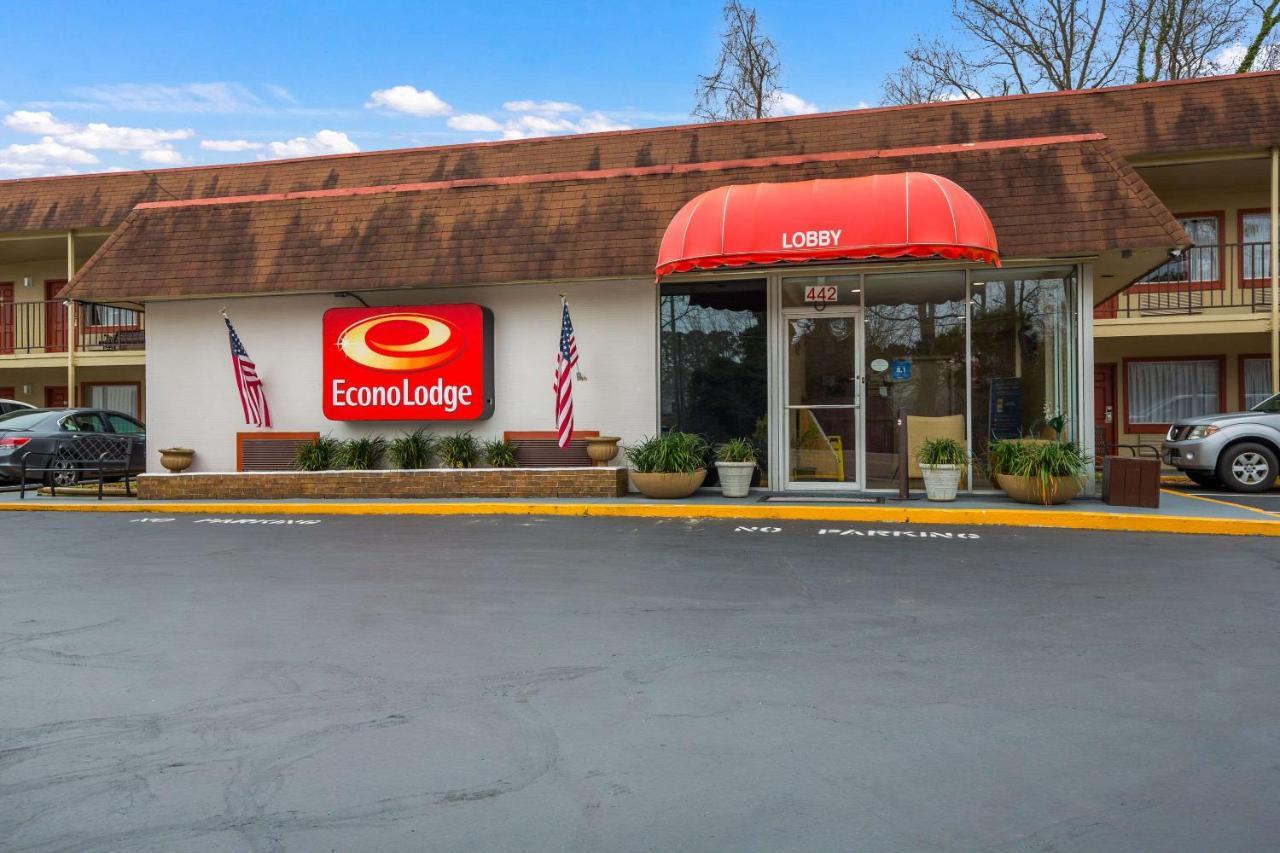 Econo Lodge Historic Area Γουίλιαμσμπεργκ Εξωτερικό φωτογραφία